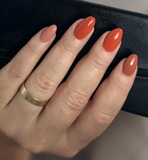 Chic Roannaise ( Onglerie ) à Mably