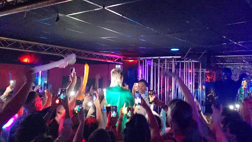 Club 50 discothèque à Mably