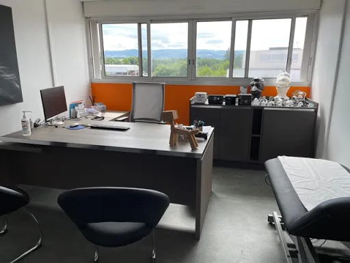 Docteur Charles Fabrice - Pathologies du sommeil à Mably