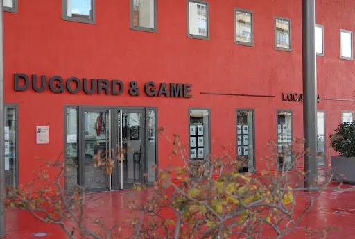 Dugourd Et Game à Mably