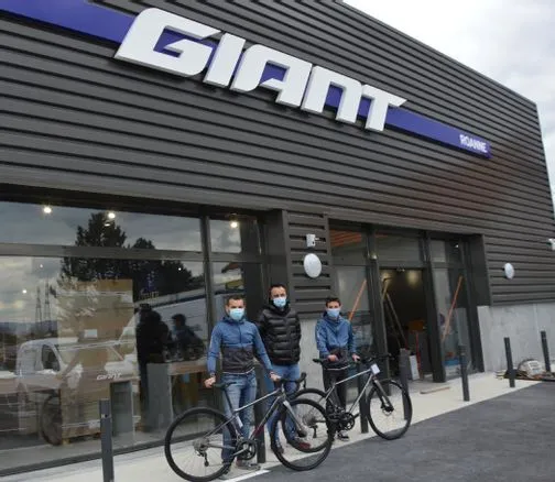 Giant Roanne-Mably à Mably