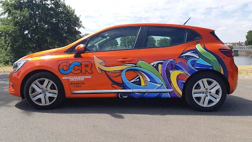 Jm com à 42300 Roanne