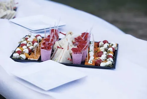 KE TRAITEUR - Les p'tites poêles dans les grandes Traiteur boucherie charcuterie à Mably