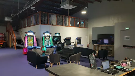 Laser Game Evolution Roanne, BLIND TEST Musical, Karaoké, salle d'Arcade et de Gaming à 42300 Roanne