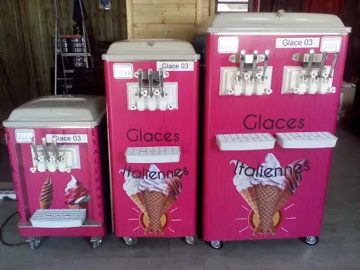 Marchand de glace à Mably