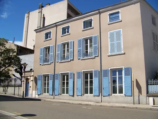 Mercadié et Associés SELARL à Mably