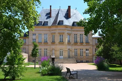 Musée Joseph Déchelette à Mably