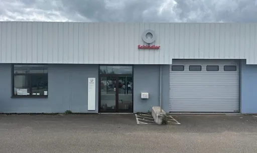 Schindler Roanne à Mably