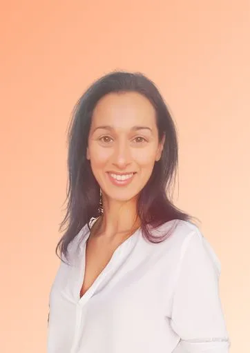 Sylvie Donatellis · Naturopathie, Nutrition, Coaching & Massages · Accompagnement Global Féminin à Mably