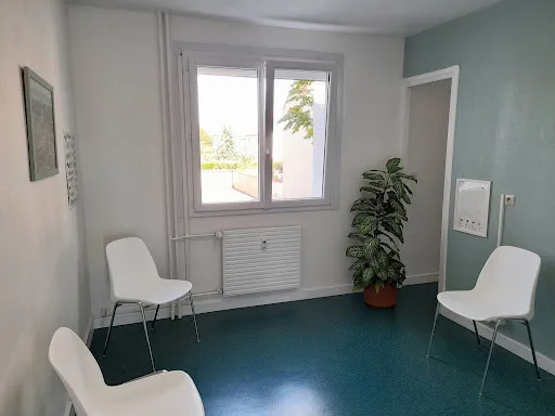 Thely Sylvie-Laval Valentine à Mably